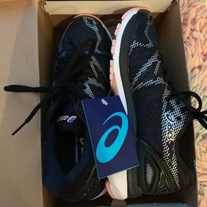ASICS Gel Nimbus-20 Black/Frosted Rose Size 7